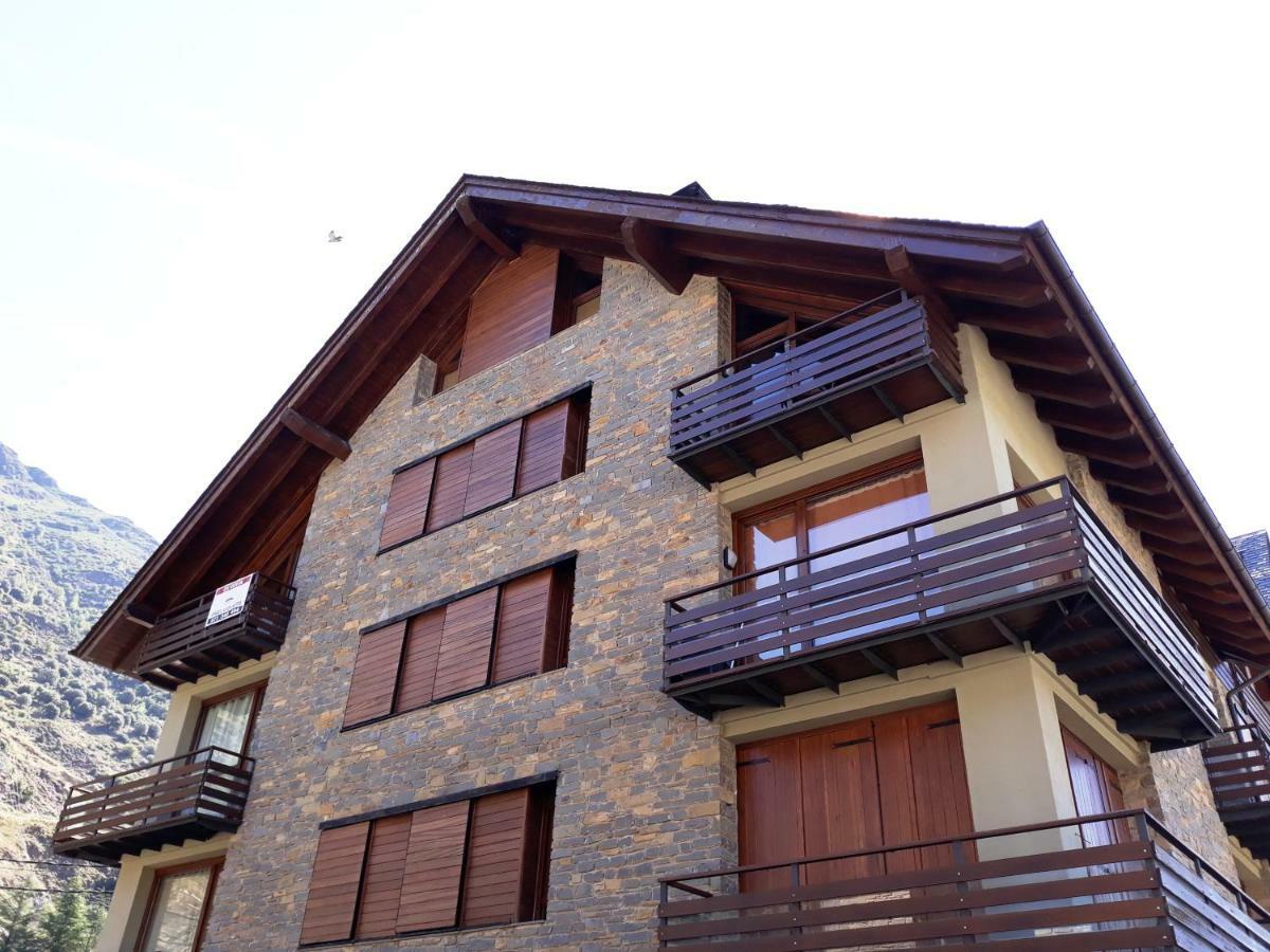 Duplex Familiar En إيستيري دانو المظهر الخارجي الصورة
